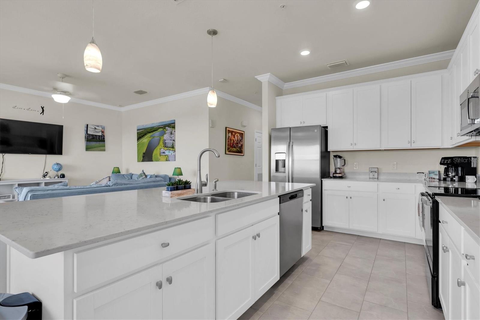 TERRACE VI AT LAKEWOOD NATIONAL PH II - Residential