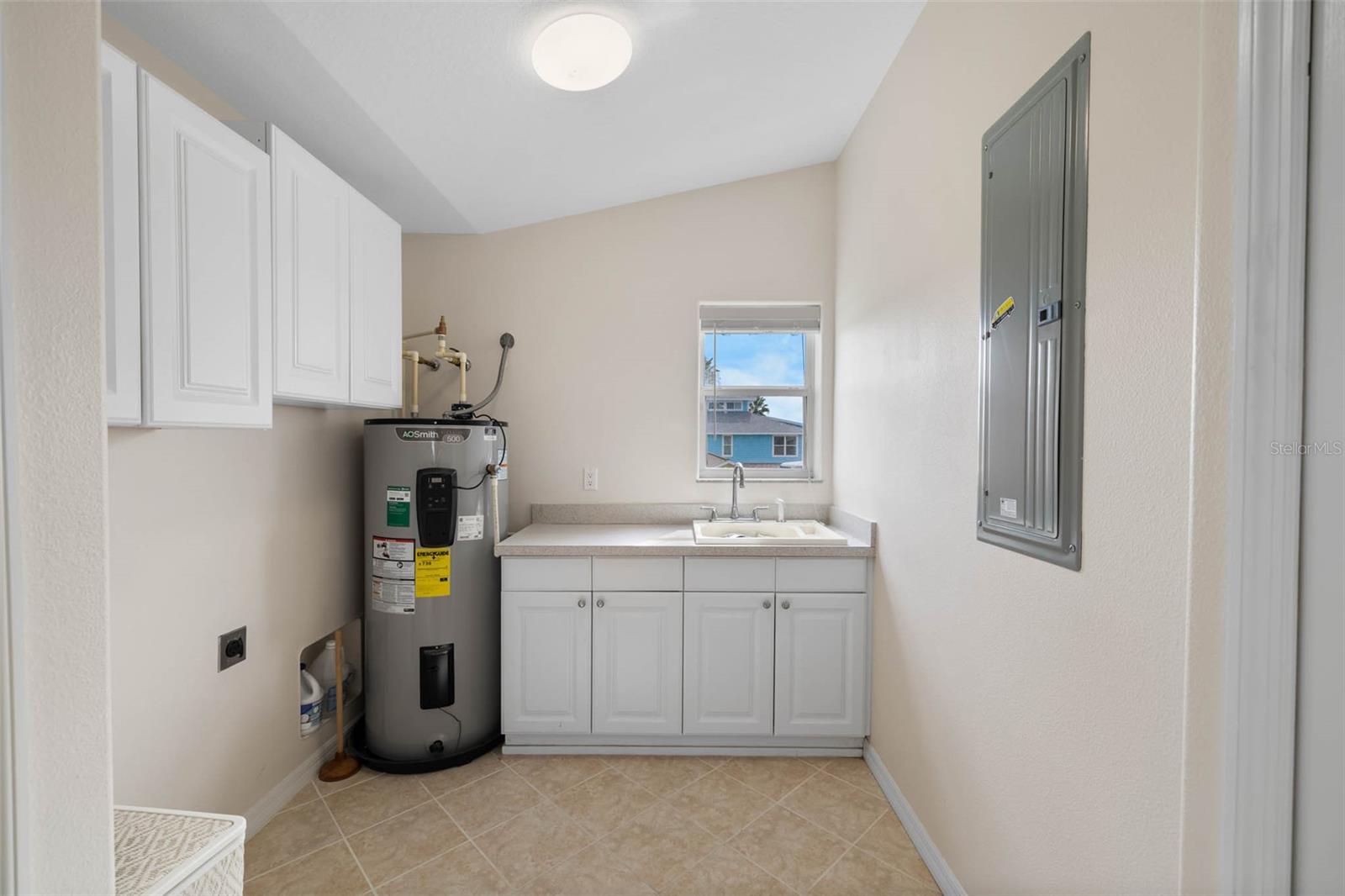 HERNANDO BEACH - Residential