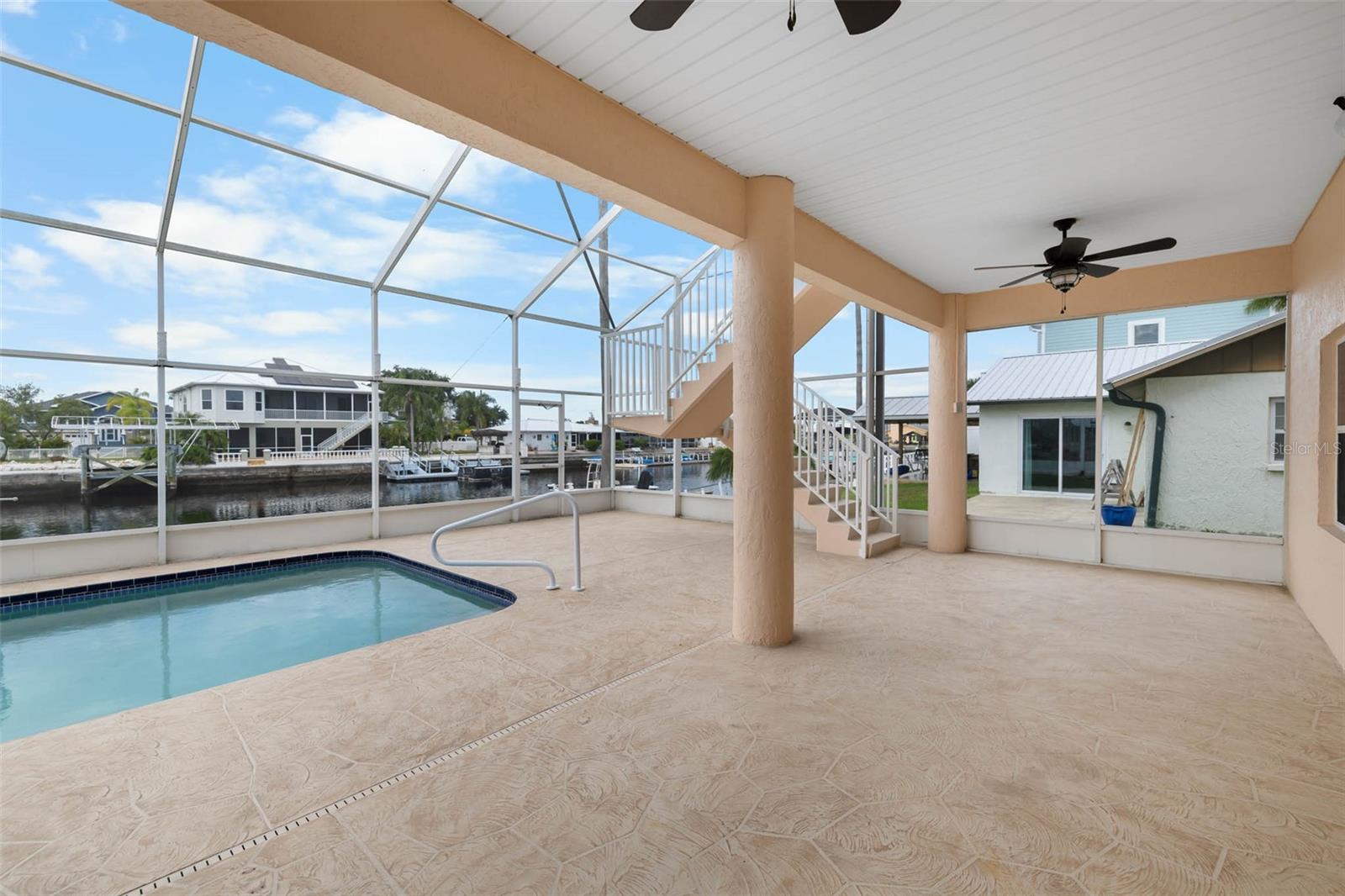 HERNANDO BEACH - Residential