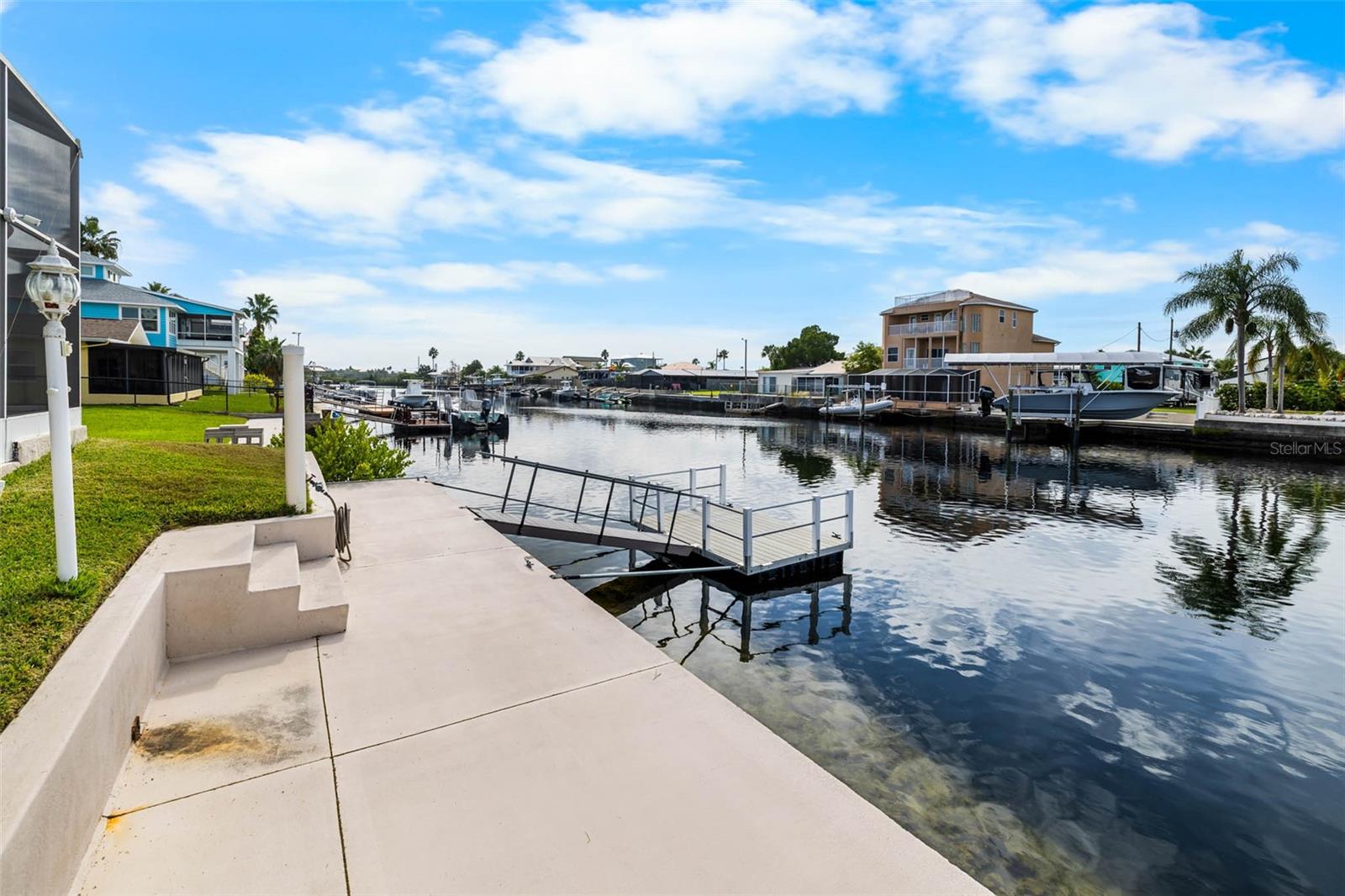 HERNANDO BEACH - Residential