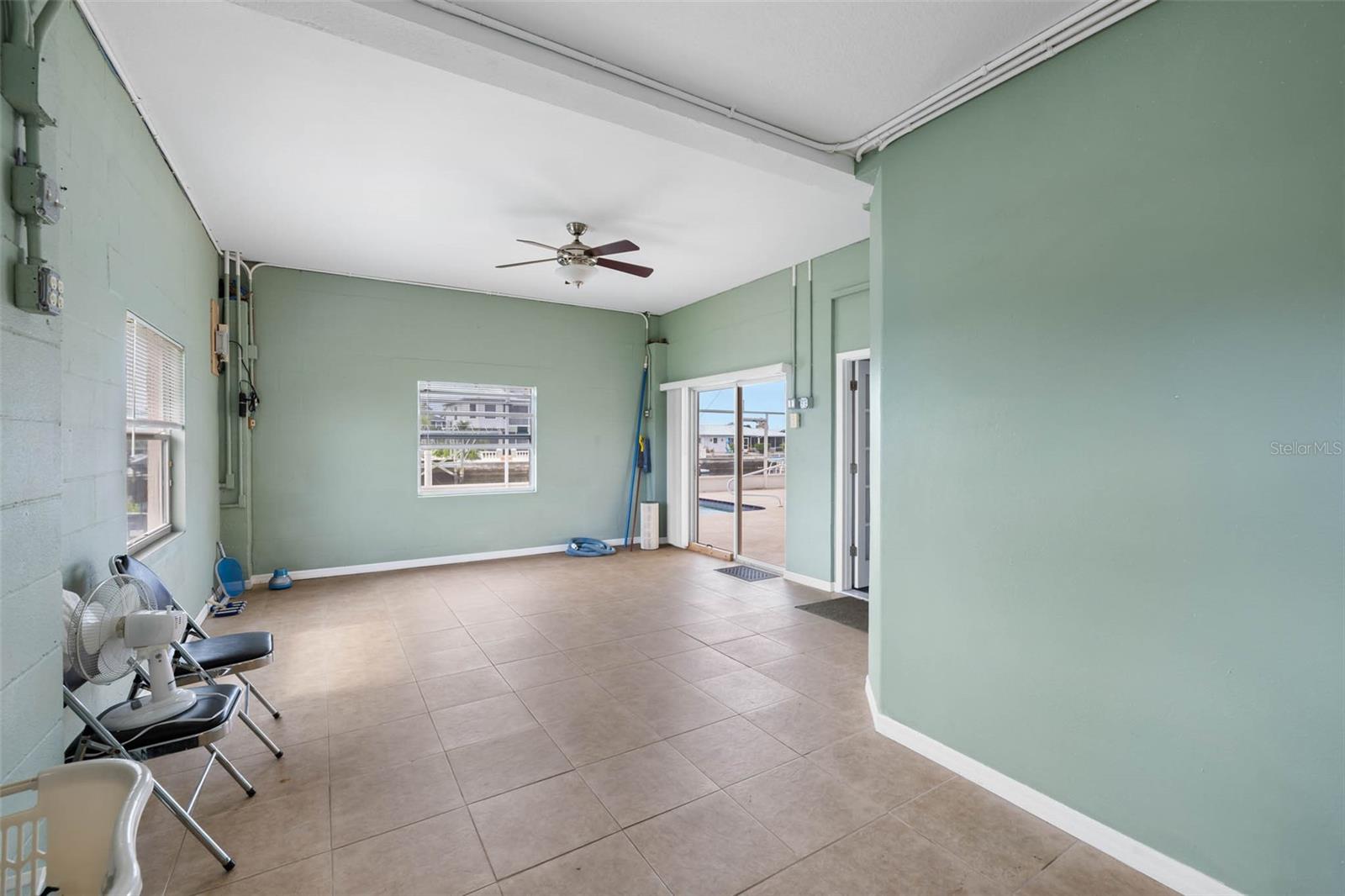 HERNANDO BEACH - Residential