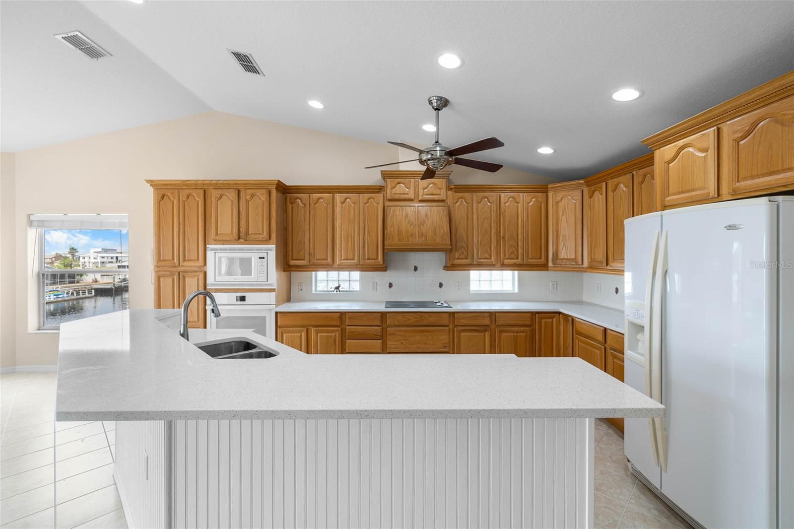 HERNANDO BEACH - Residential