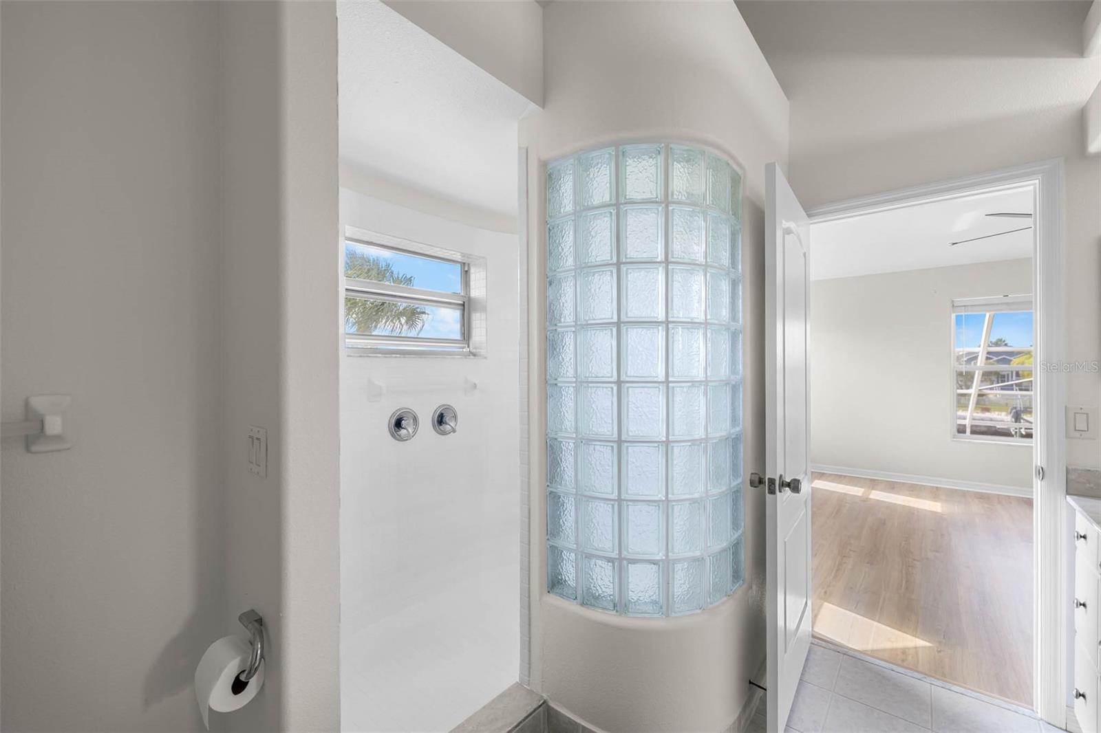 HERNANDO BEACH - Residential