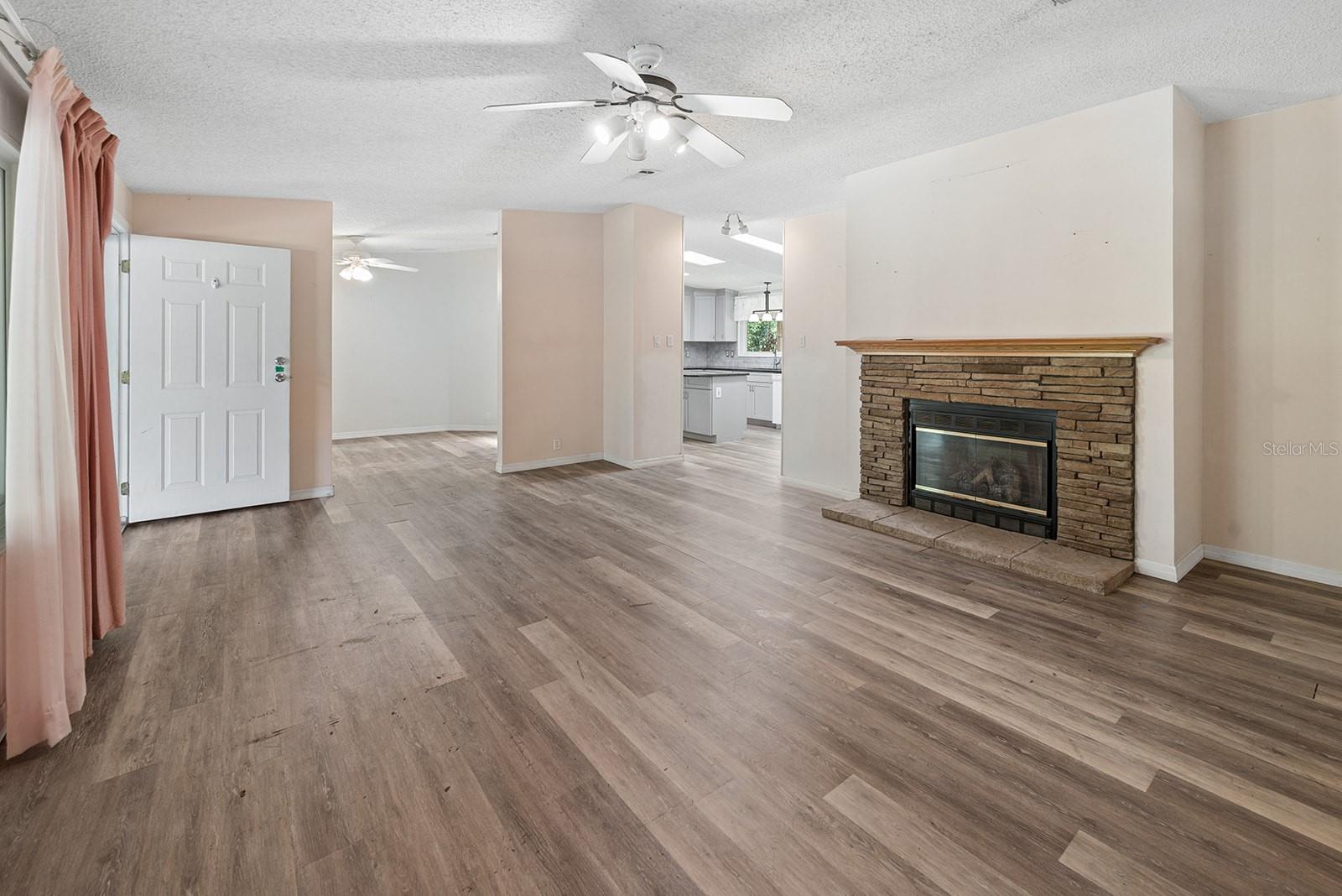 DEER TRACE - Residential