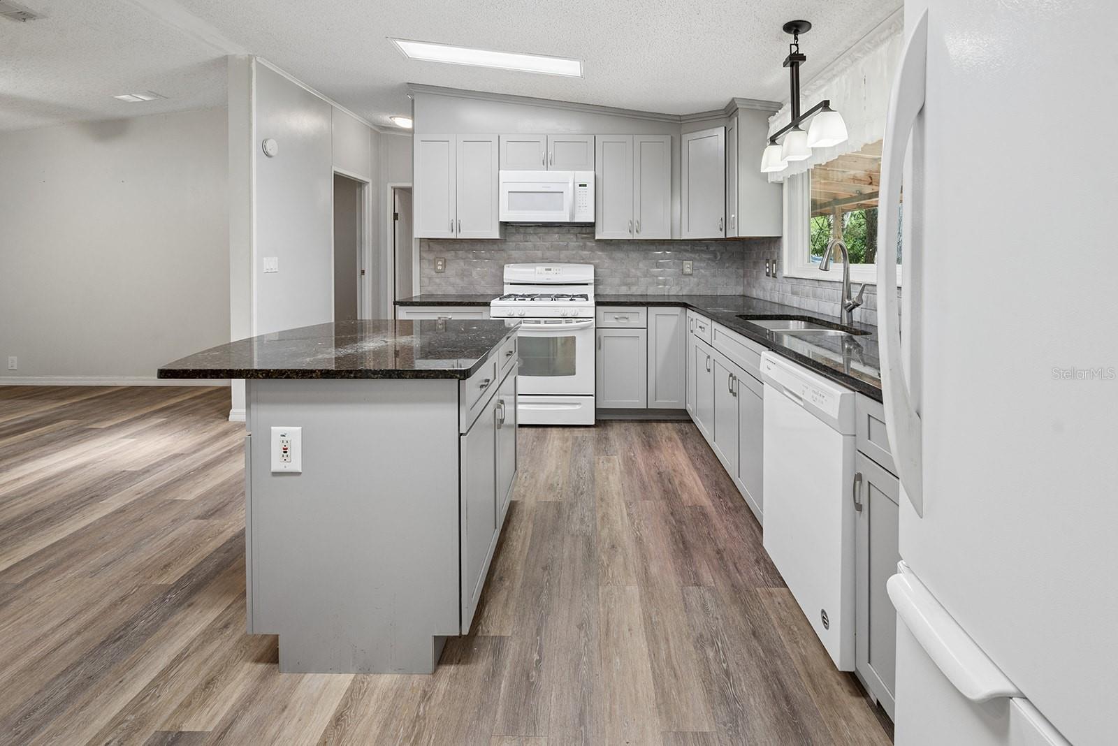 DEER TRACE - Residential