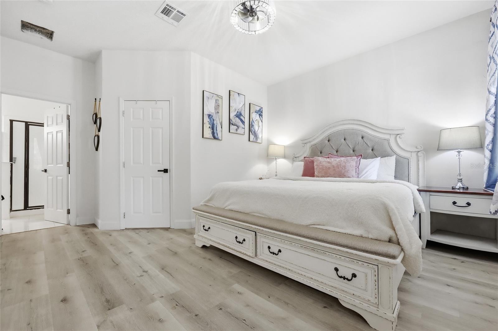 LEGACY PARK PH 02 - Residential