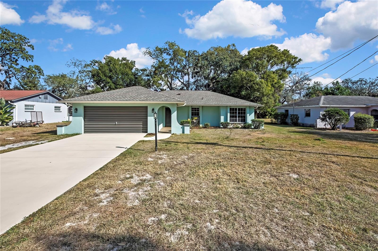 SPRING HILL - Residential