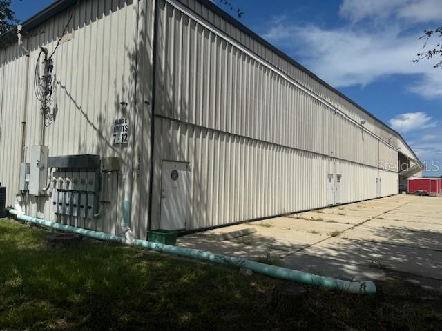 735 AIR PARK ROAD C7