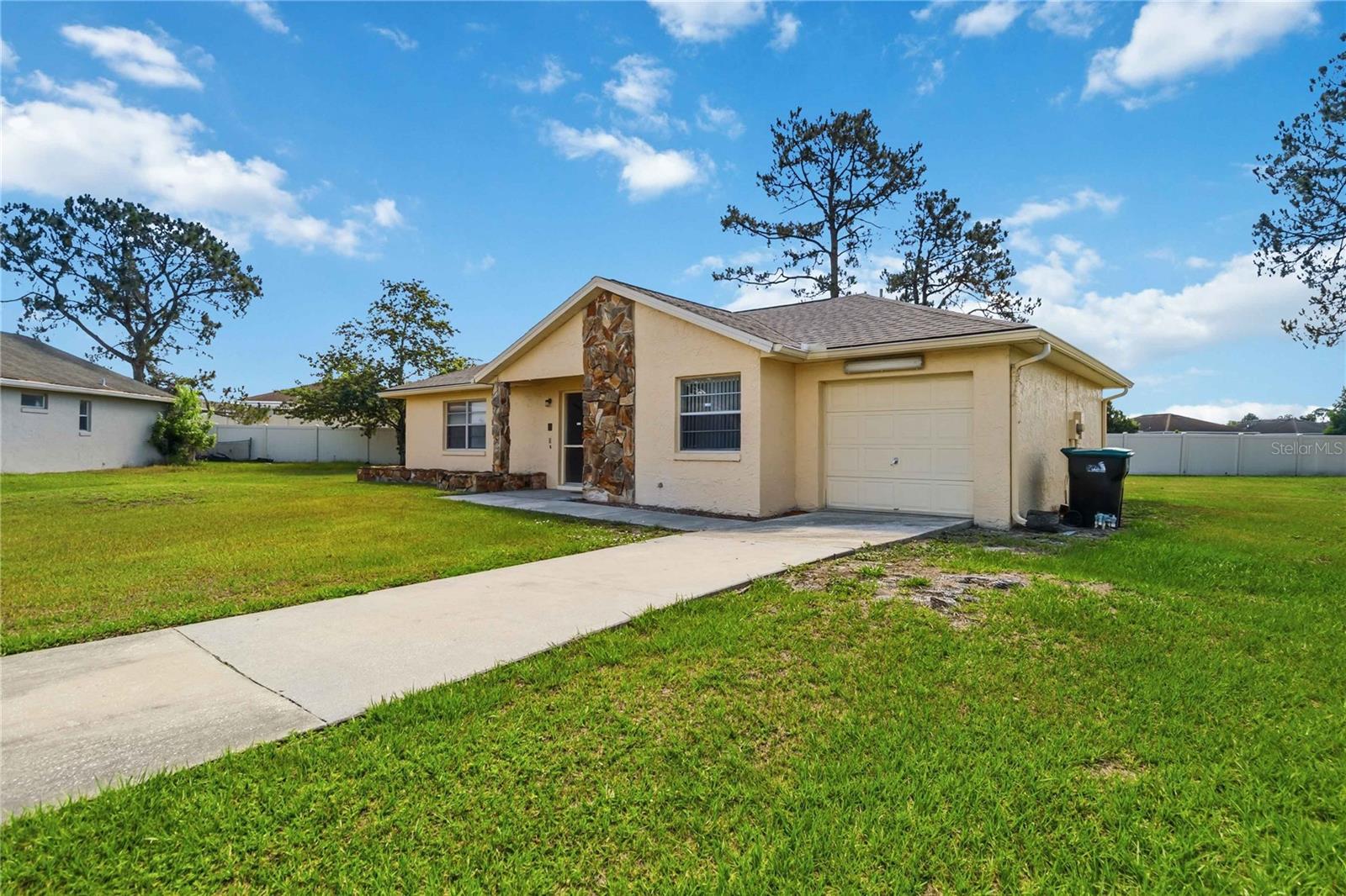 MEADOW WOODS VILLAGE 01 - Residential