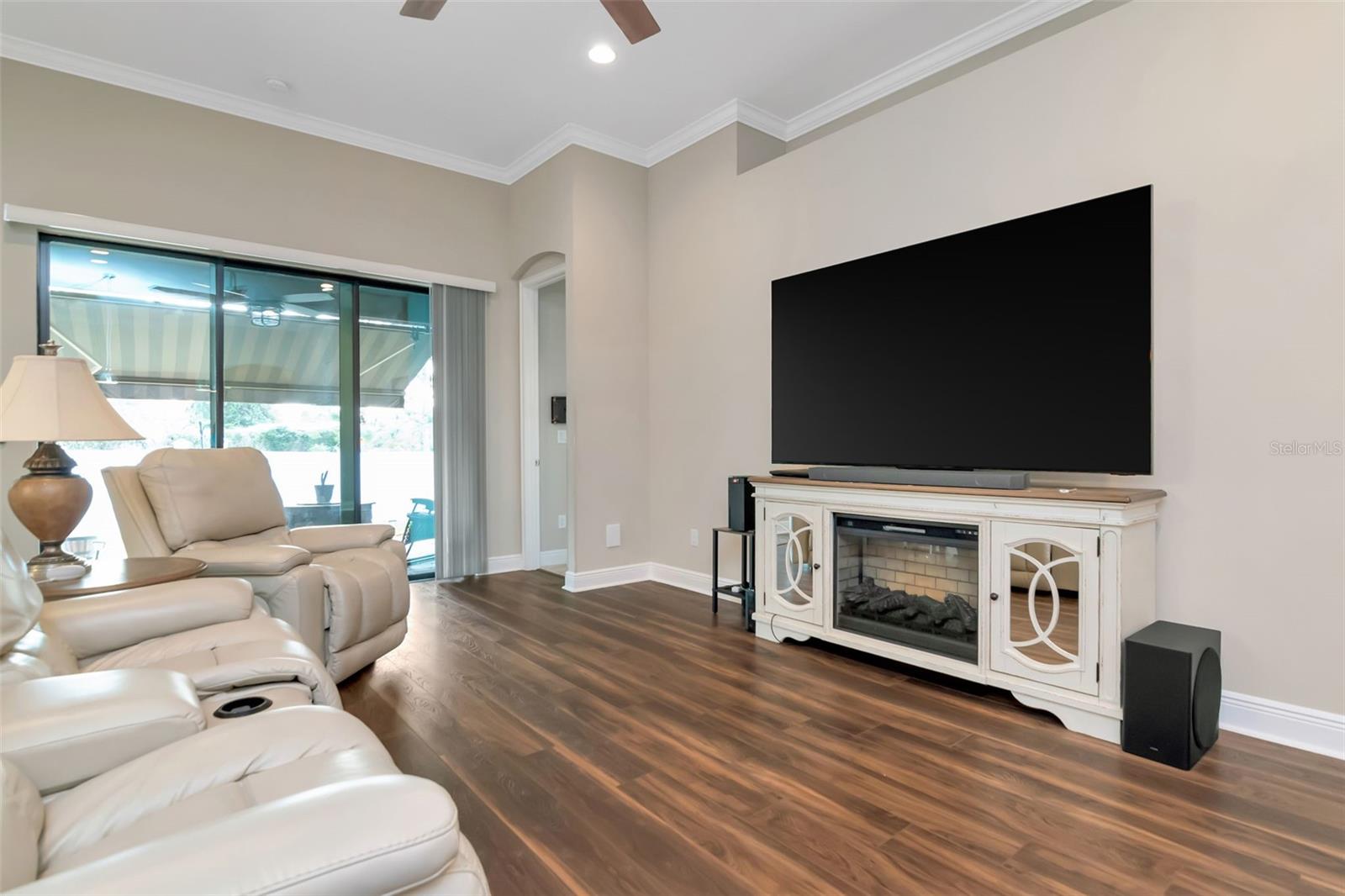 PADDOCK MANOR - Residential