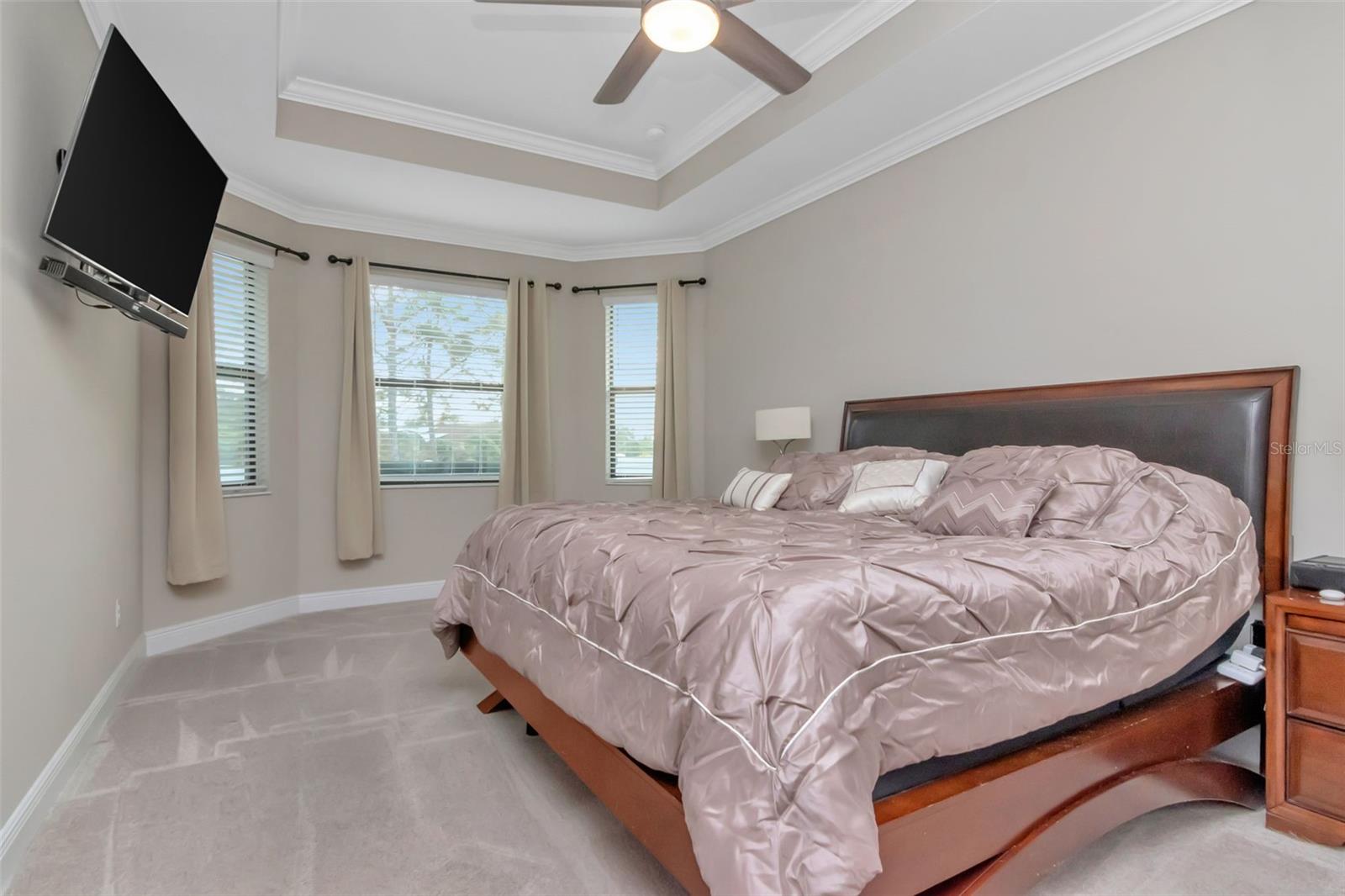 PADDOCK MANOR - Residential