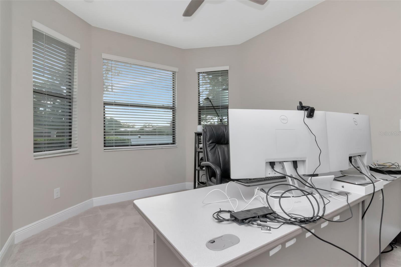 PADDOCK MANOR - Residential