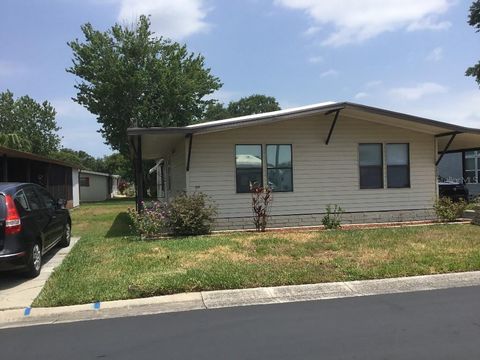 A home in WESLEY CHAPEL