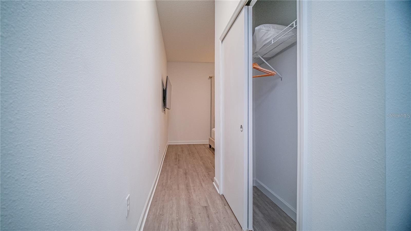 THE AZUR RESORT - Residential Lease