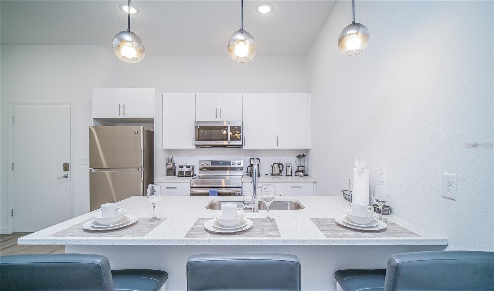 THE AZUR RESORT - Residential Lease