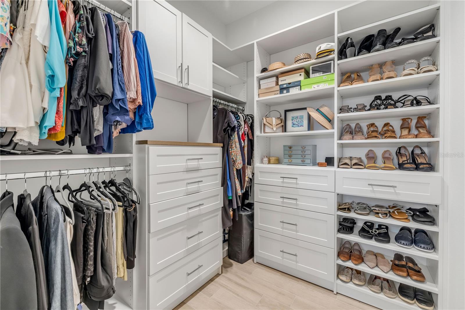 VERANO/VENETIAN BAY - Residential