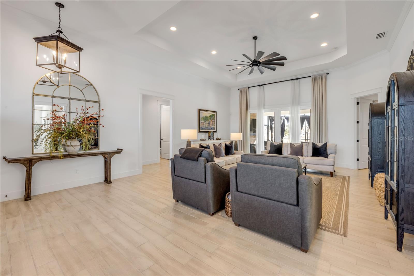 VERANO/VENETIAN BAY - Residential