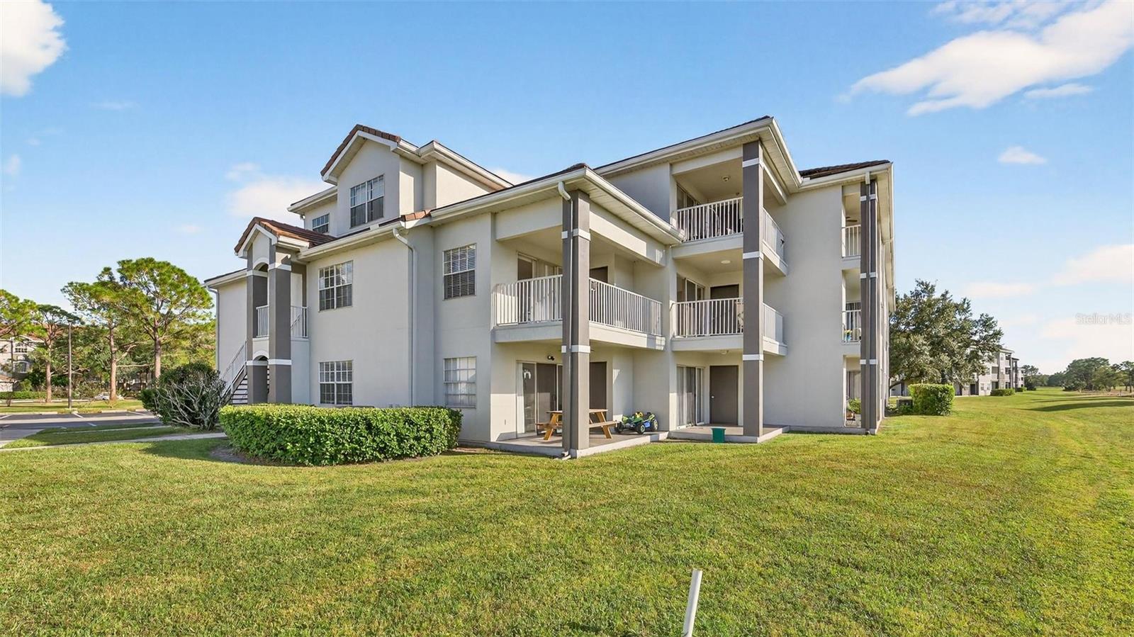 AUDUBON VILLAS/HUNTER CRK CONDO - Residential