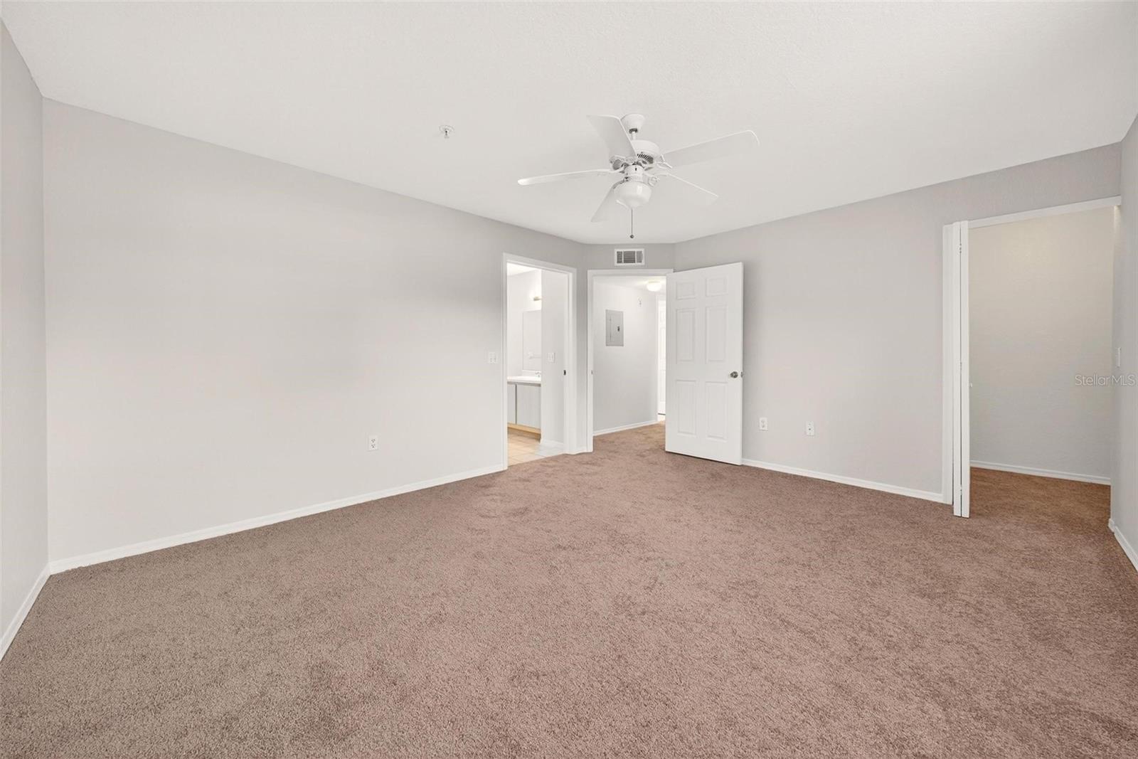 AUDUBON VILLAS/HUNTER CRK CONDO - Residential