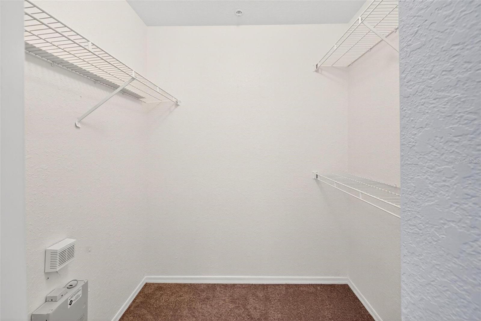 AUDUBON VILLAS/HUNTER CRK CONDO - Residential