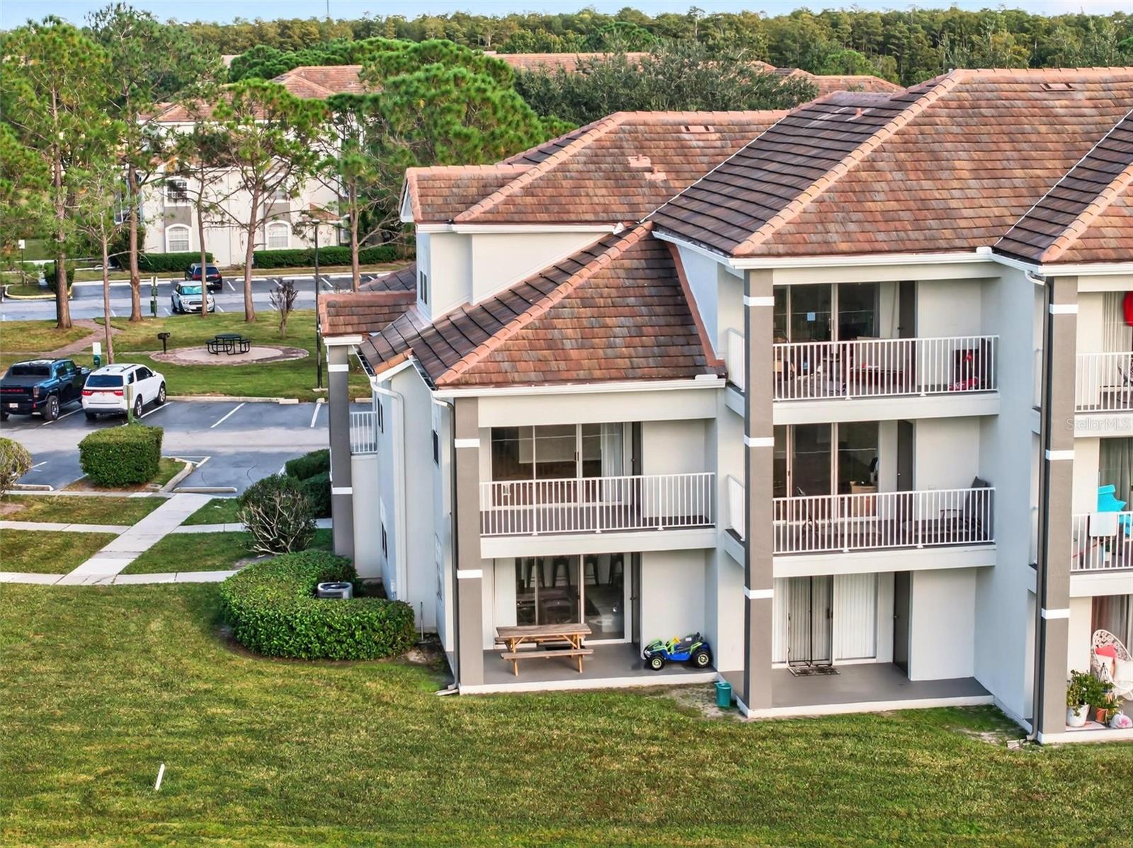 AUDUBON VILLAS/HUNTER CRK CONDO - Residential