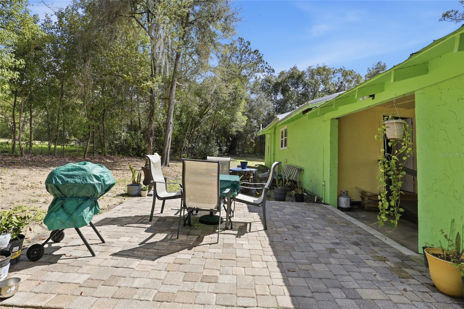 G M WHETSTONE ESTATE ADD TO H S - Residential