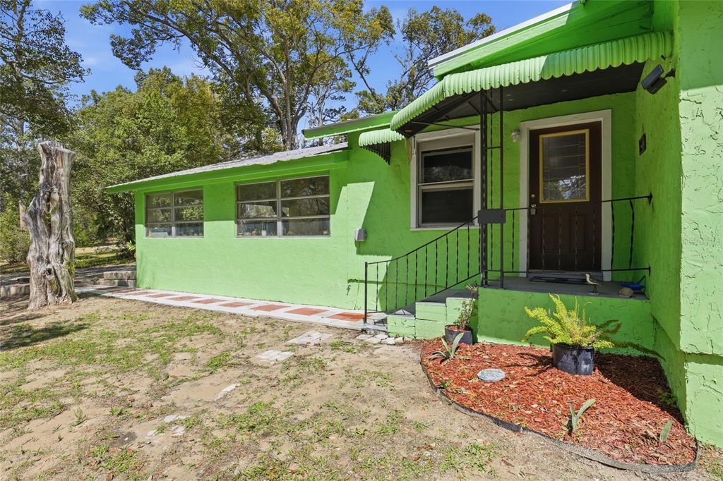 Photo of 23122 NW 189th Avenue, High Springs, FL 32643 (MLS # GC538326)