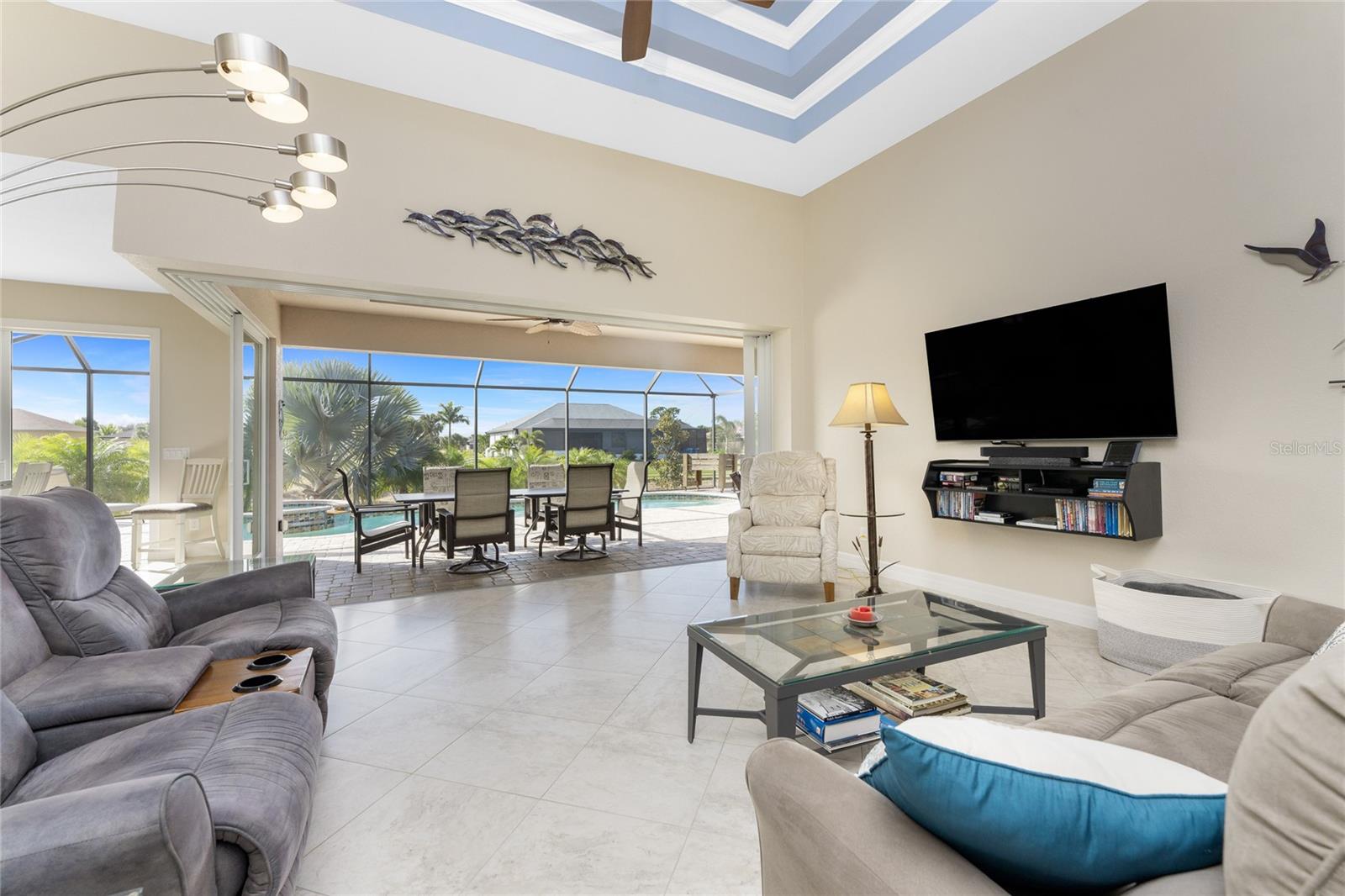 ROTONDA WEST LONG MEADOW - Residential