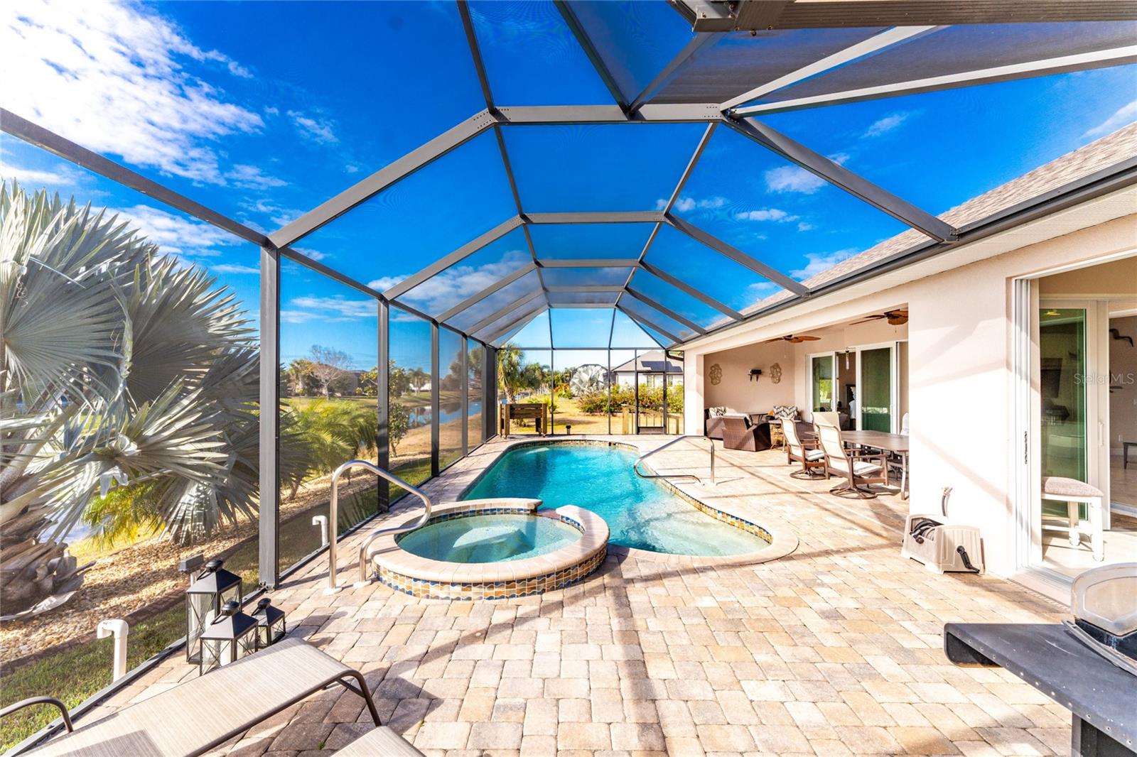 ROTONDA WEST LONG MEADOW - Residential