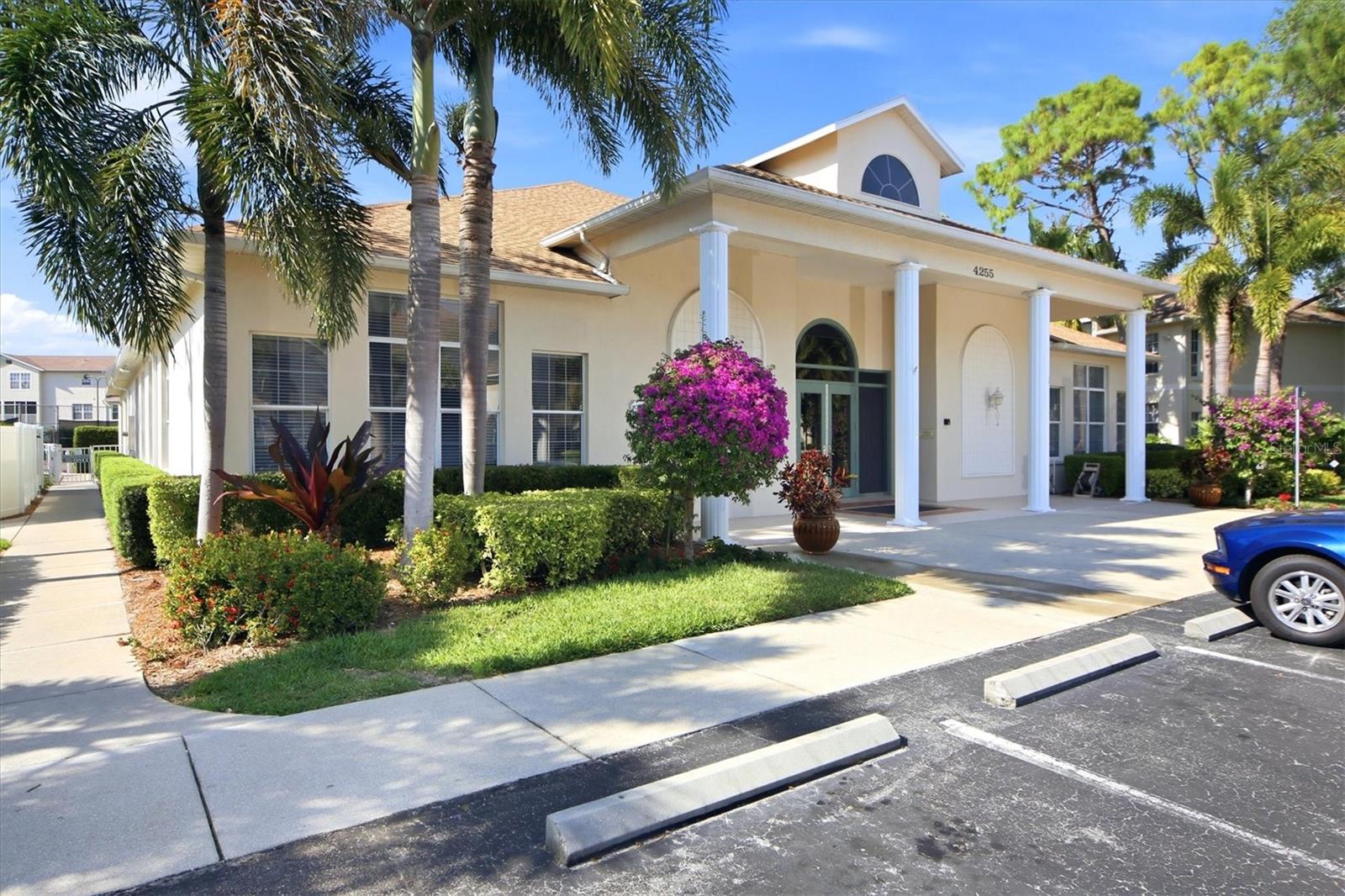 PINESTONE AT PALMER RANCH - Residential