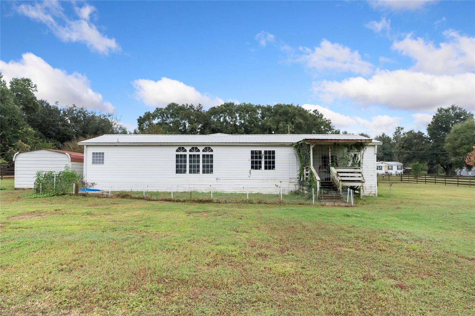 ACREAGE - Residential