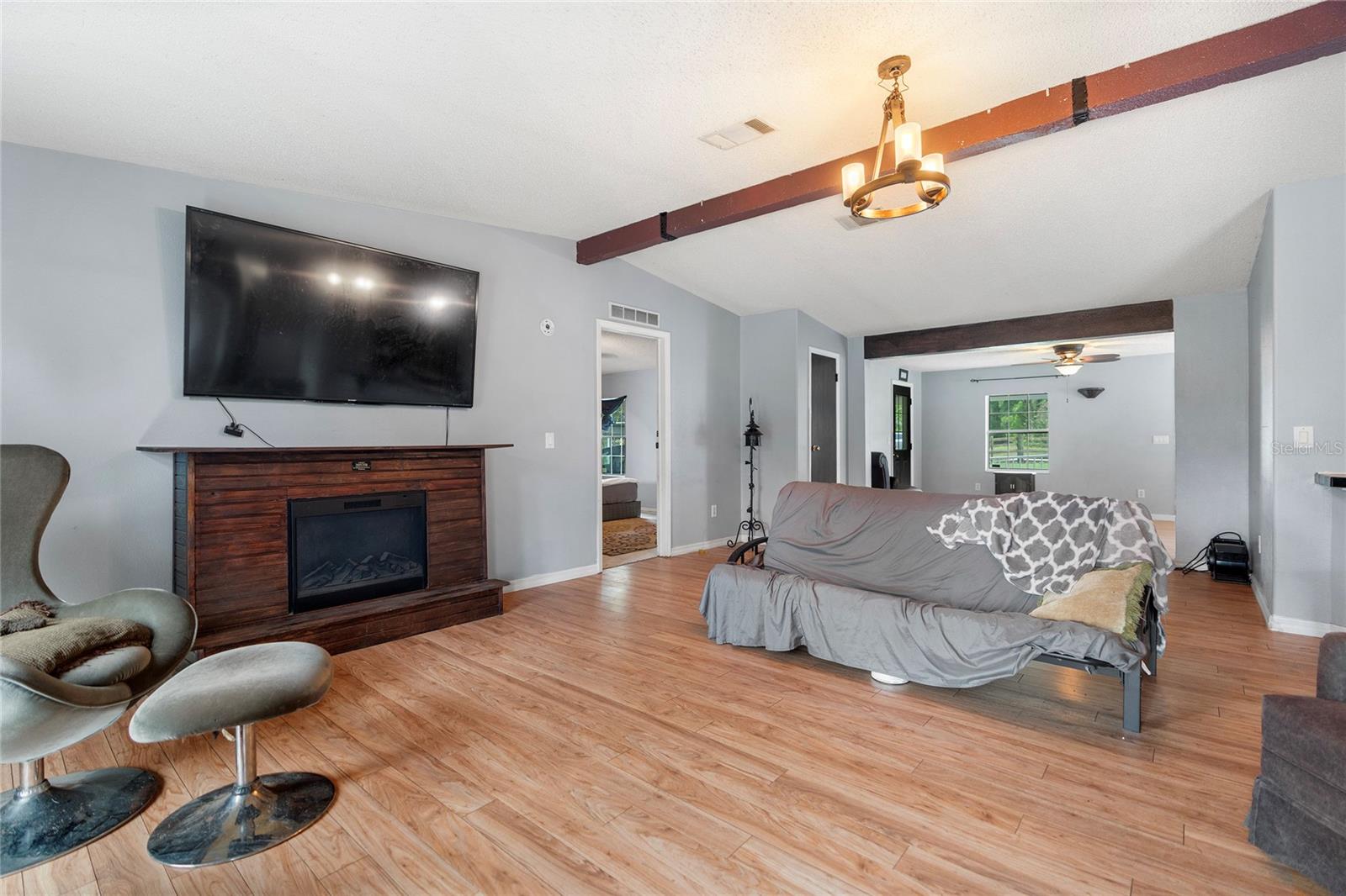 ACREAGE - Residential