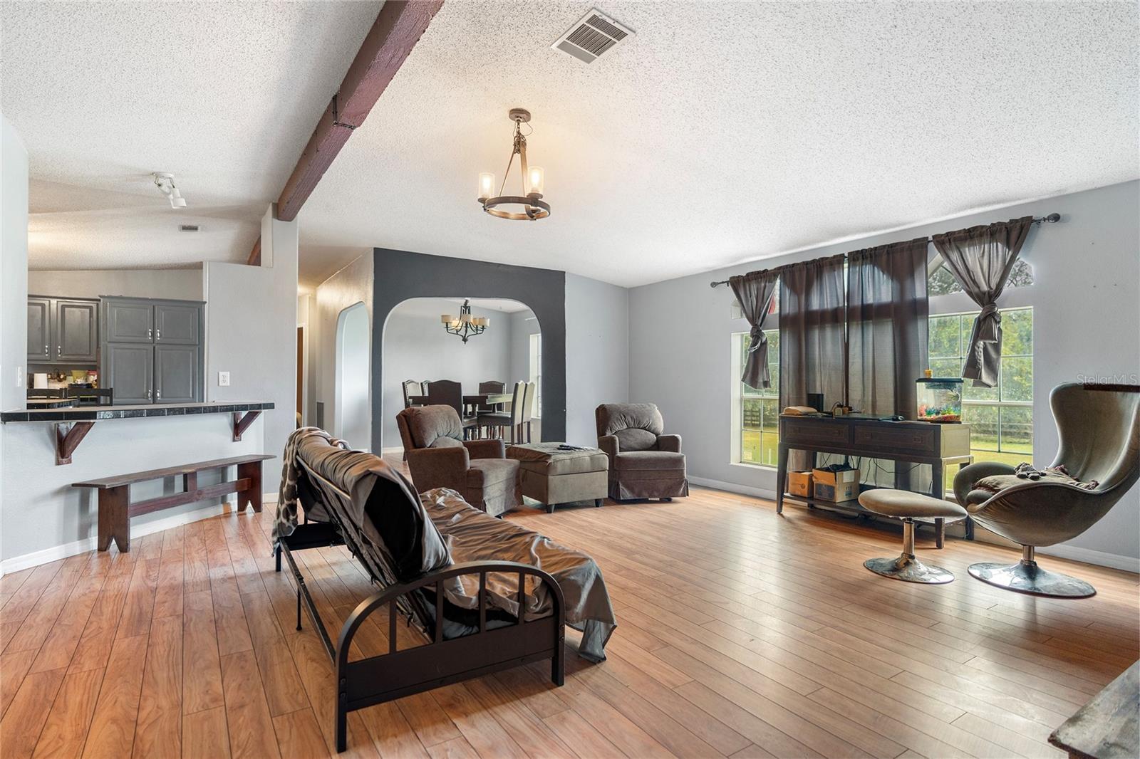 ACREAGE - Residential