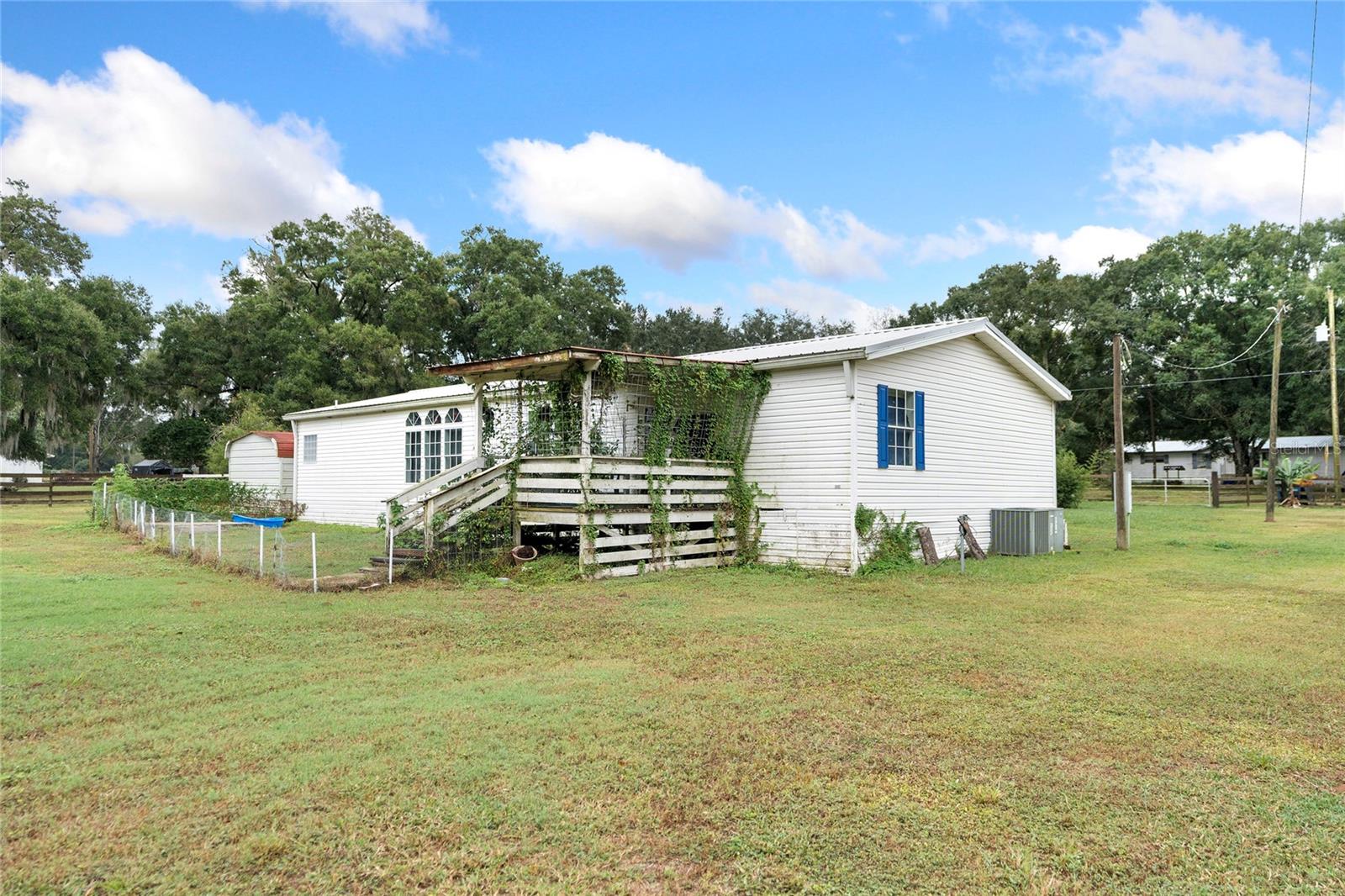 ACREAGE - Residential