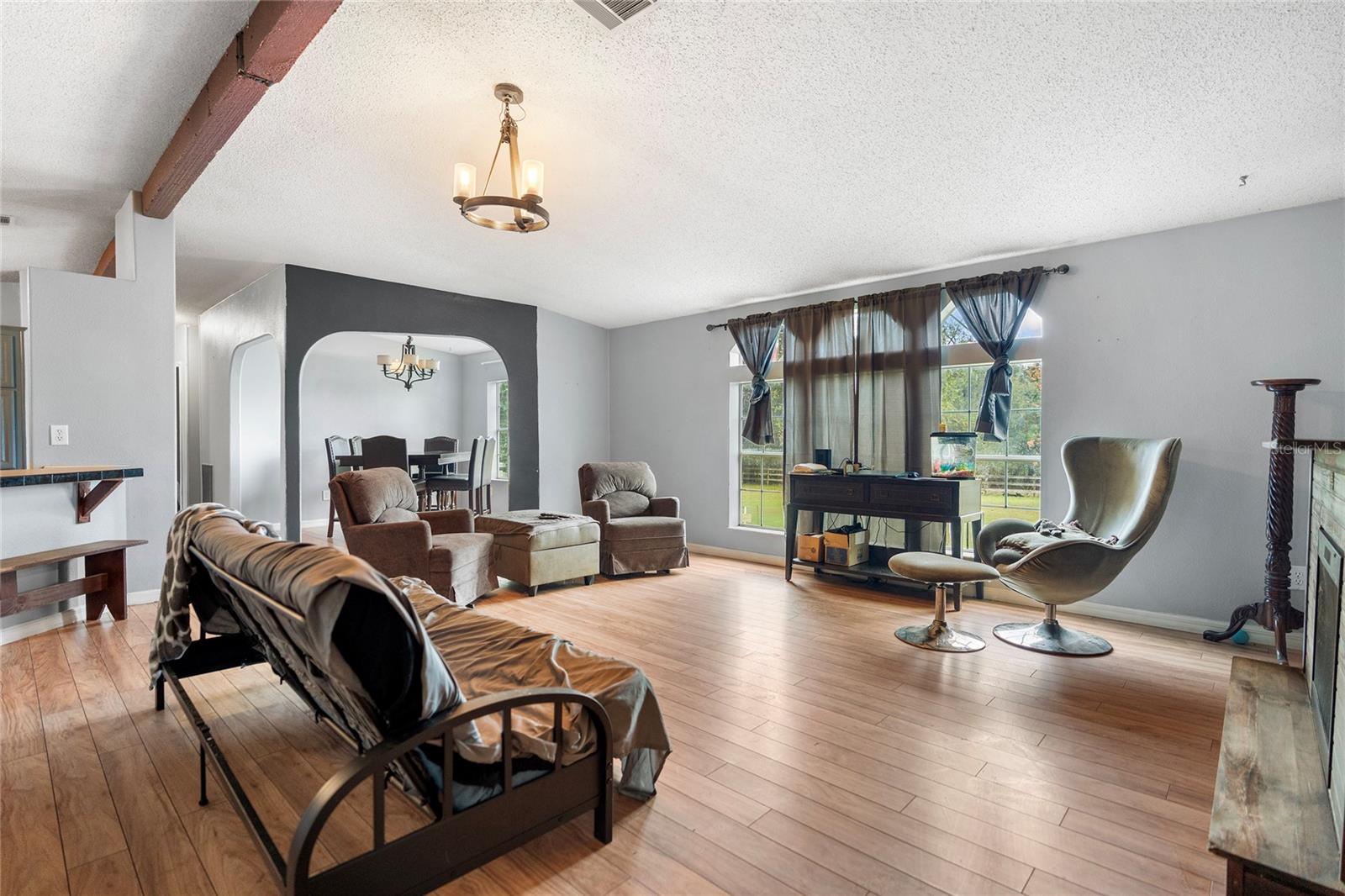 ACREAGE - Residential