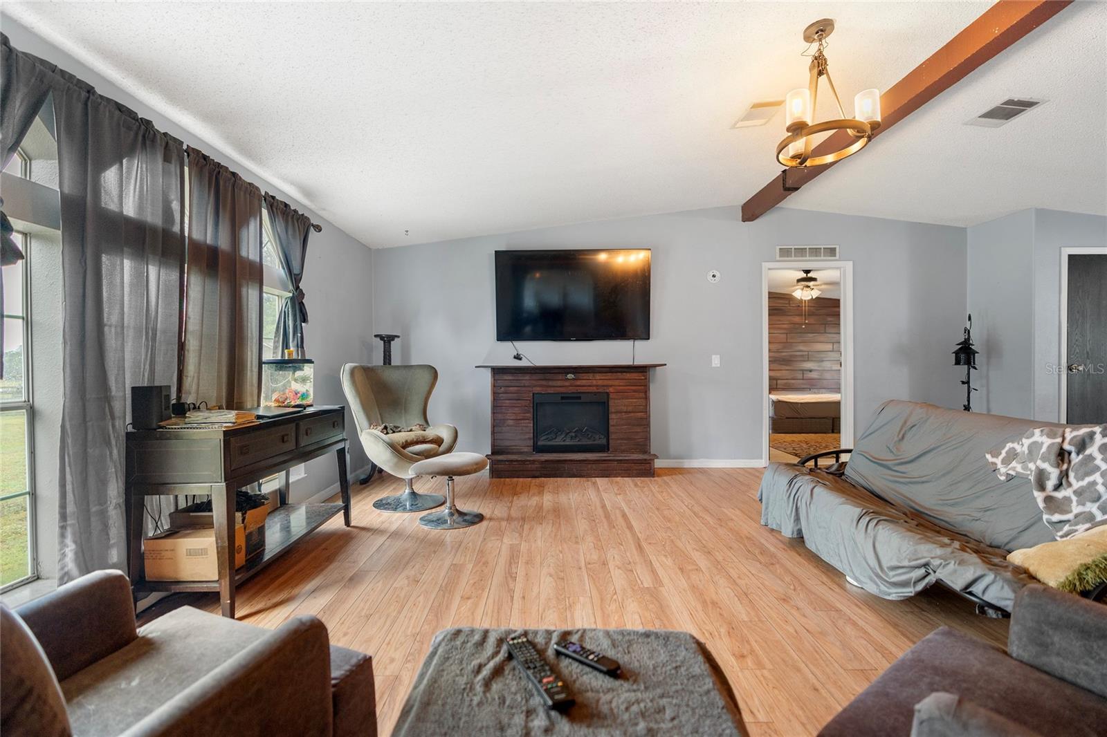 ACREAGE - Residential