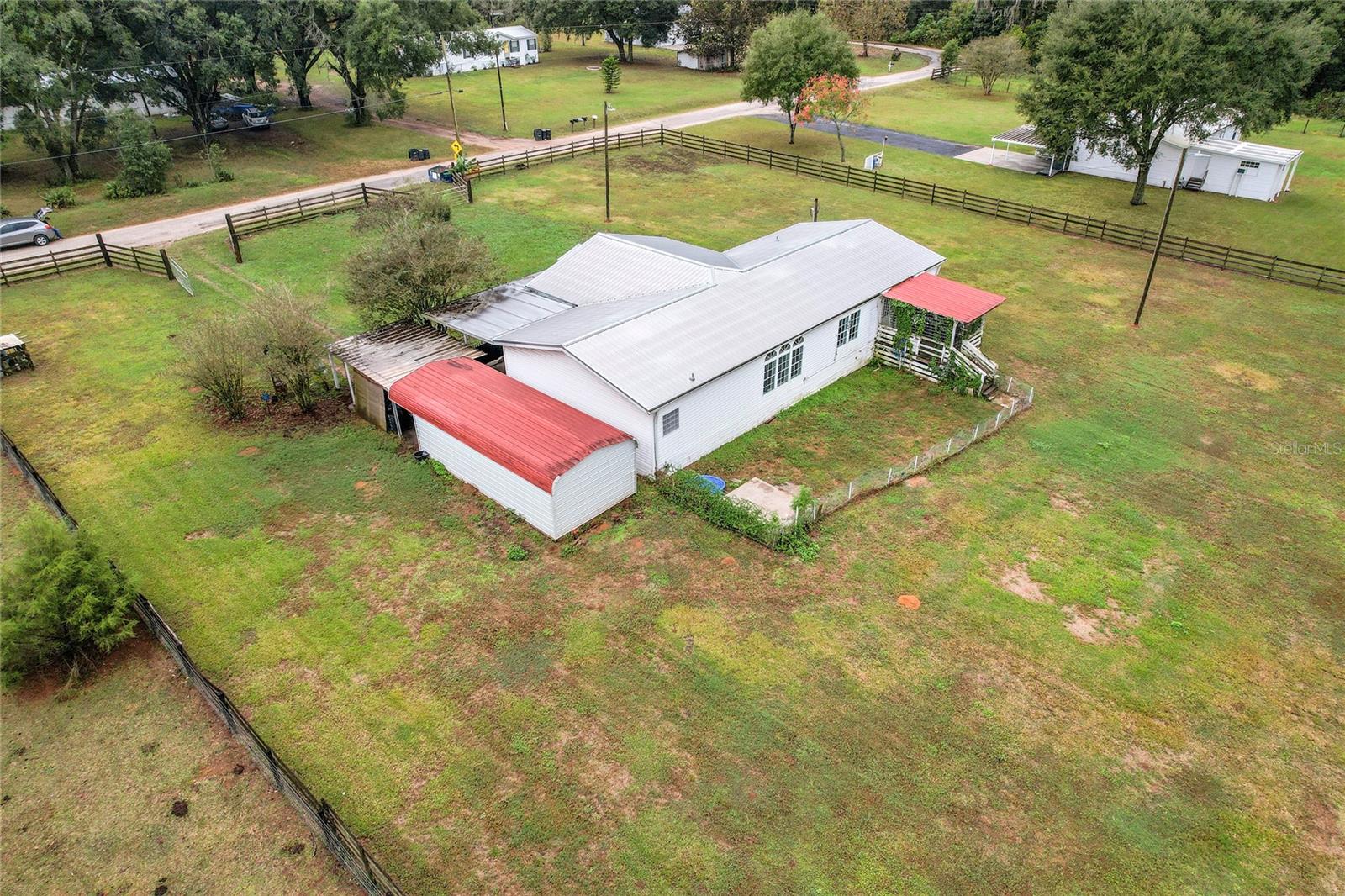 ACREAGE - Residential