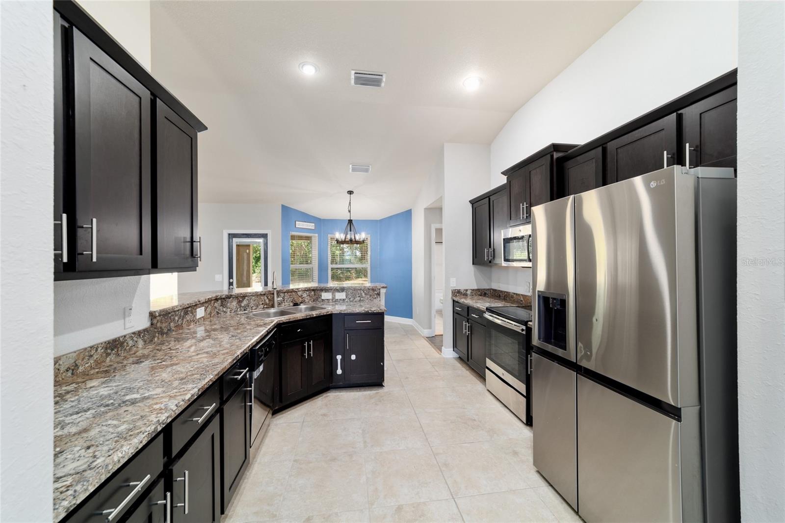 MAGNOLIA POINTE PH 2 - Residential