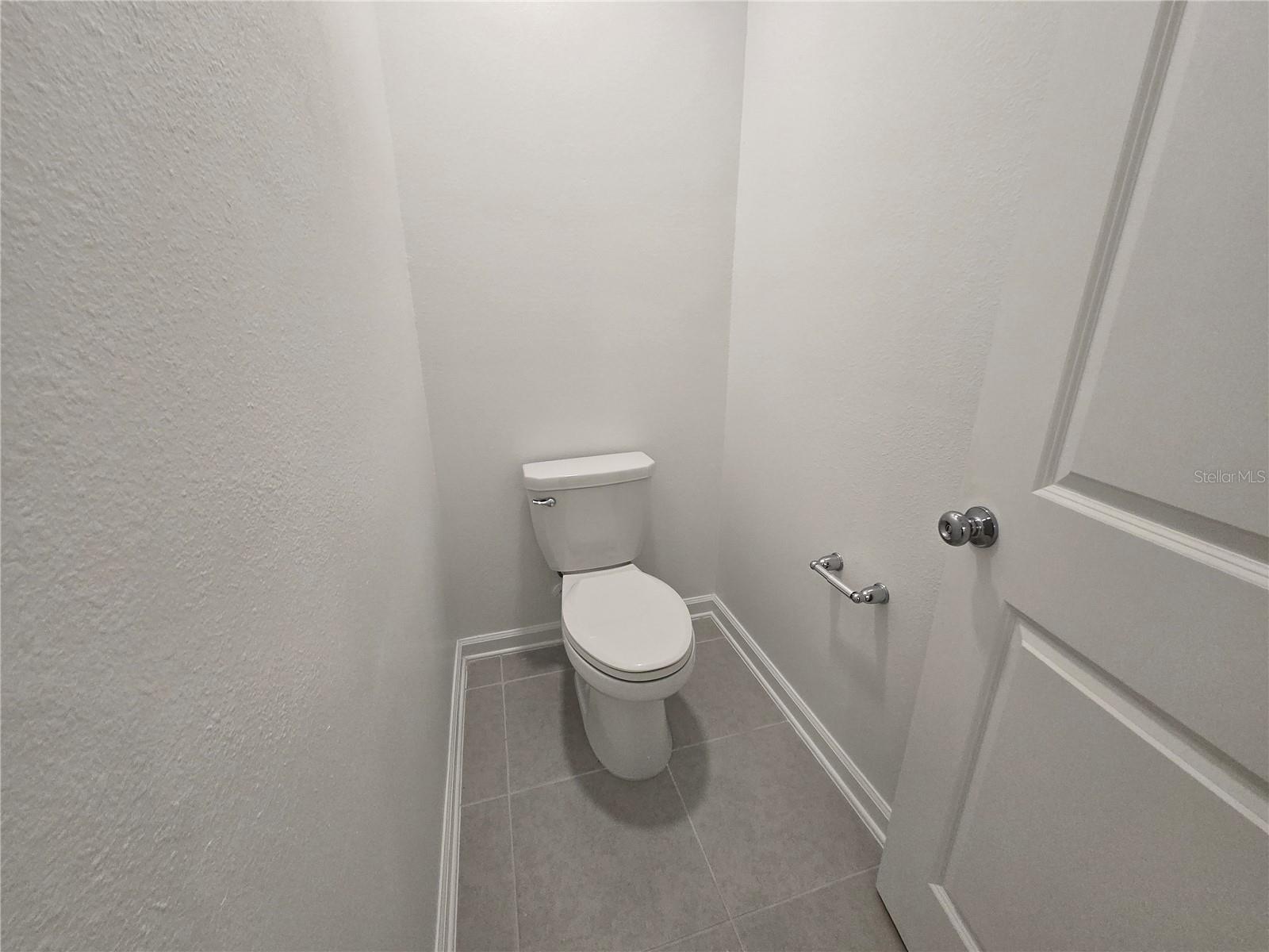 KNIGHTSBRIDGE PH 2 - Residential Lease
