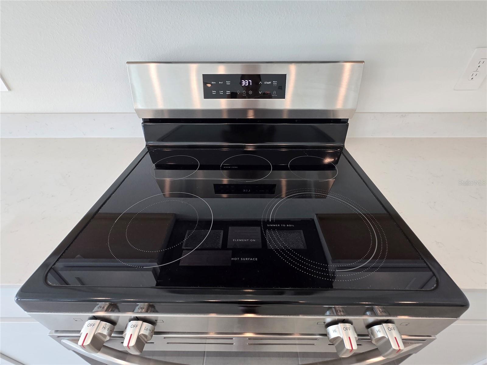 KNIGHTSBRIDGE PH 2 - Residential Lease
