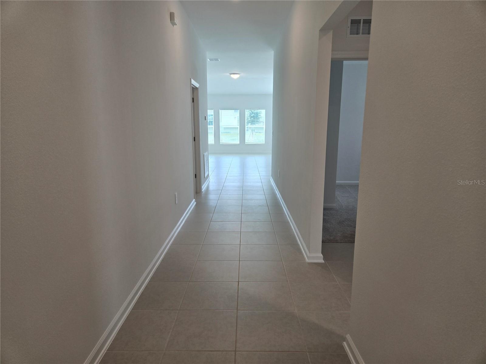 KNIGHTSBRIDGE PH 2 - Residential Lease