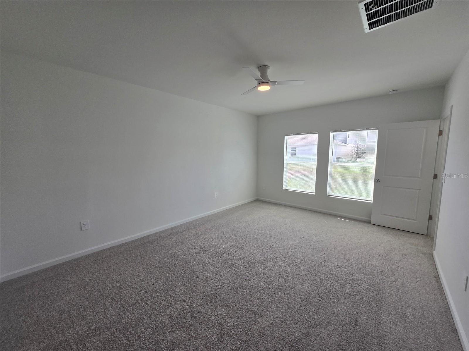 KNIGHTSBRIDGE PH 2 - Residential Lease