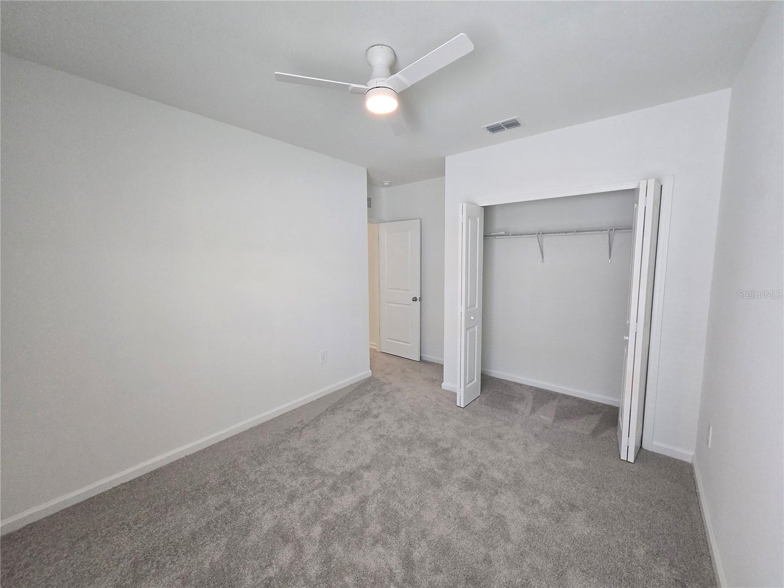 KNIGHTSBRIDGE PH 2 - Residential Lease