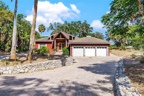 Tiny photo for 2400 N Griffin Drive, Leesburg, FL 34748 (MLS # G5096306)