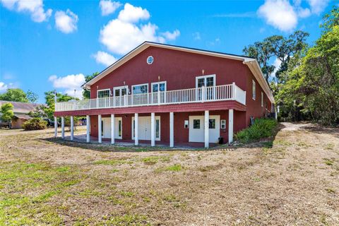 Tiny photo for 2400 N Griffin Drive, Leesburg, FL 34748 (MLS # G5096306)