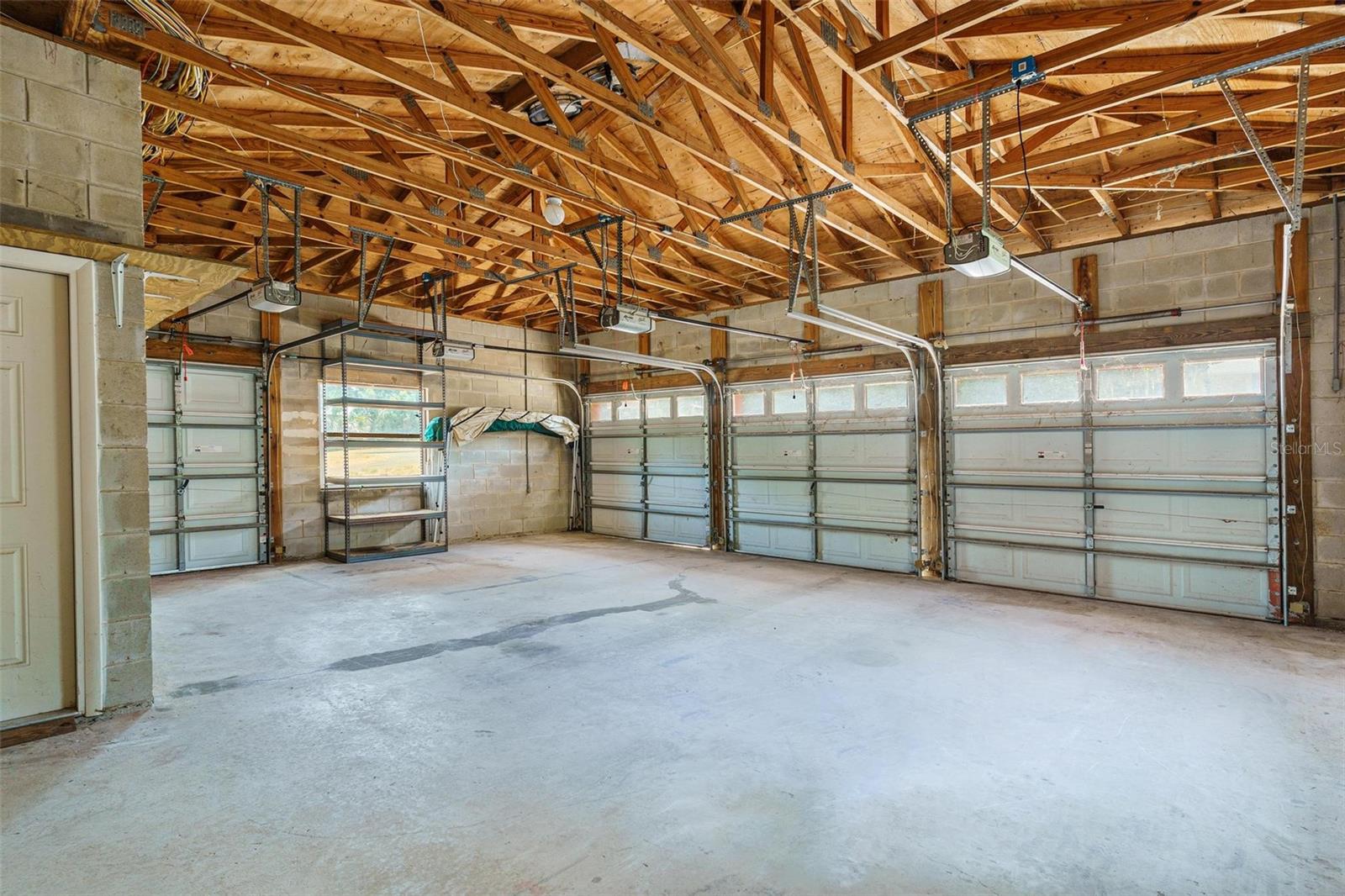 GRIFFIN SHORES - Residential