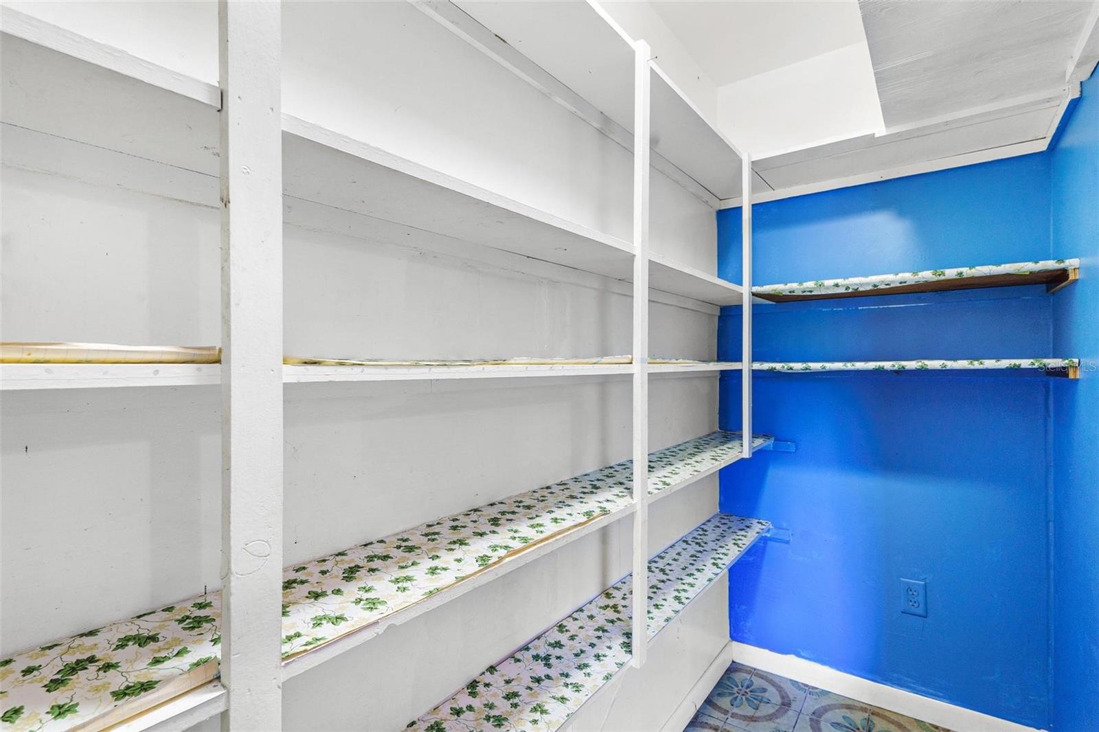 GRIFFIN SHORES - Residential