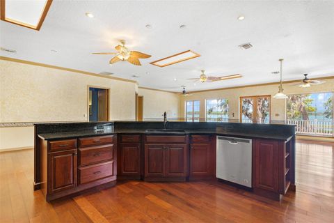 Tiny photo for 2400 N Griffin Drive, Leesburg, FL 34748 (MLS # G5096306)