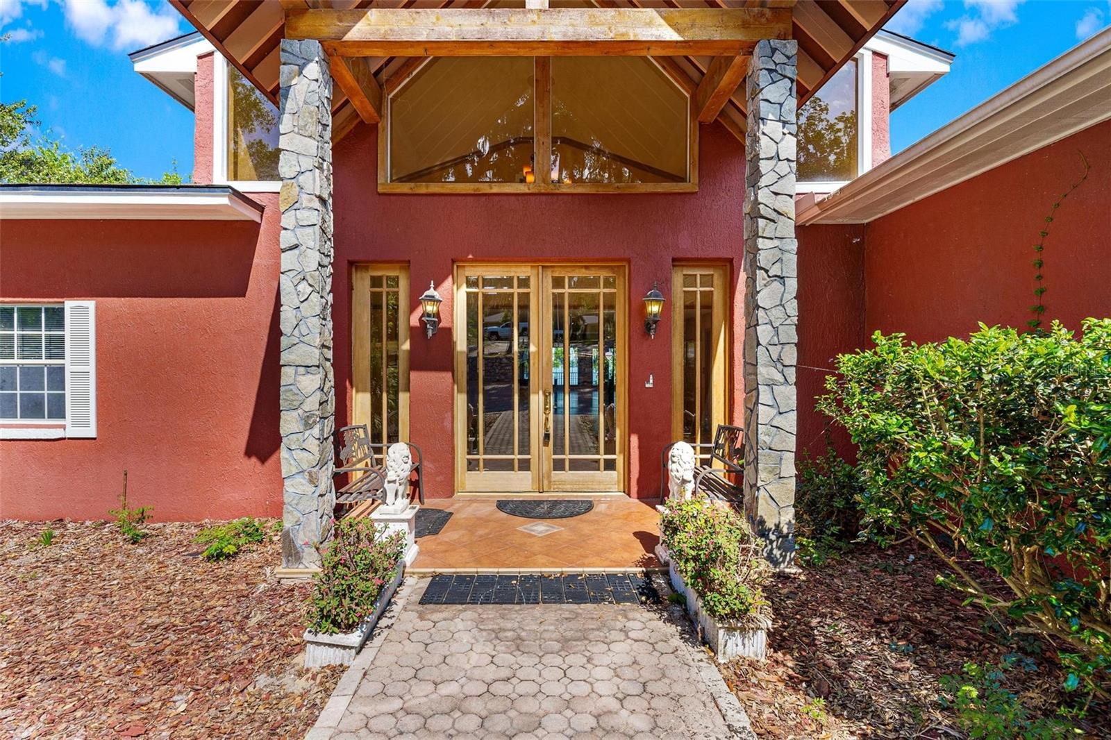 GRIFFIN SHORES - Residential