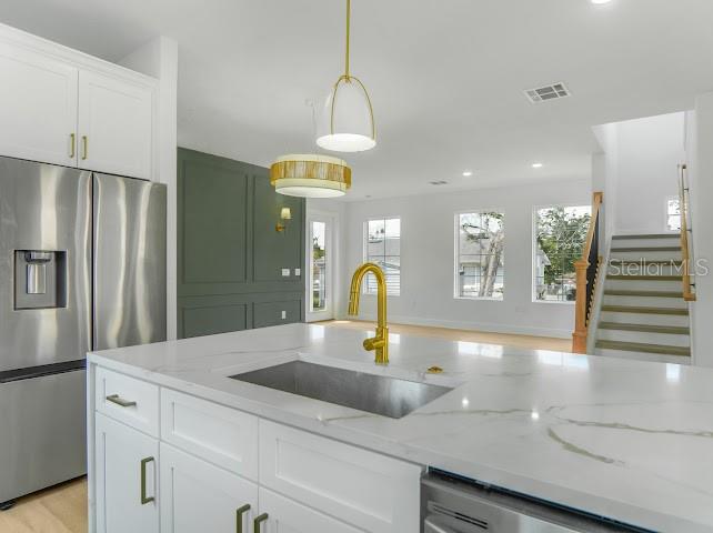 OAKLAND TOWN - Residential